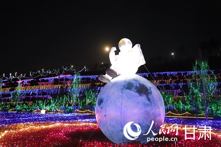逛花海、賞明月、觀花燈 中秋可以這樣過【5】