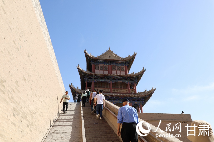 甘肅嘉峪關：大漠雄關迎客來【4】