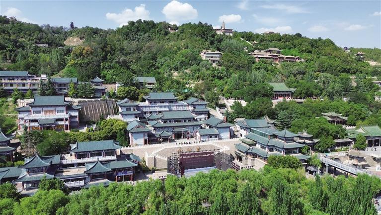 白塔山公園綠化成效顯著。蘭州日報社記者 陶奕冰 攝