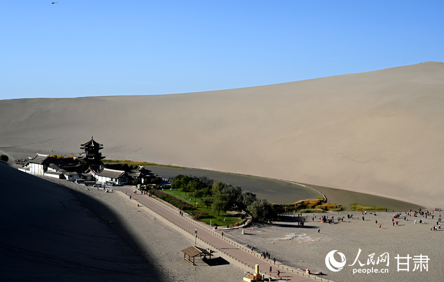 甘肅敦煌：駝鈴悠悠 大漠秋景醉游人【2】