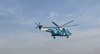 直升機的燃油一般儲存在什么地方？