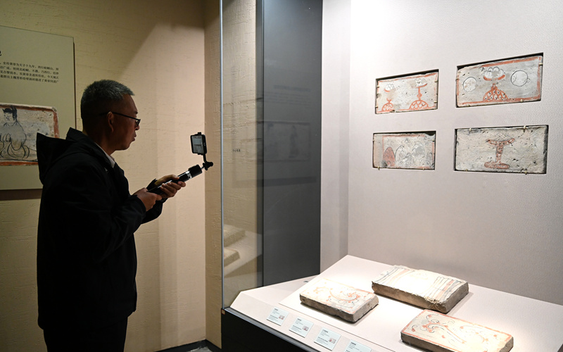 一磚一景見風華 探尋魏晉壁畫磚里的千年煙火氣